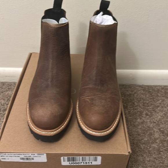 Nisolo Go-To‎ -Lug  Chelsea Boots 2.0 - Picture 3 of 7